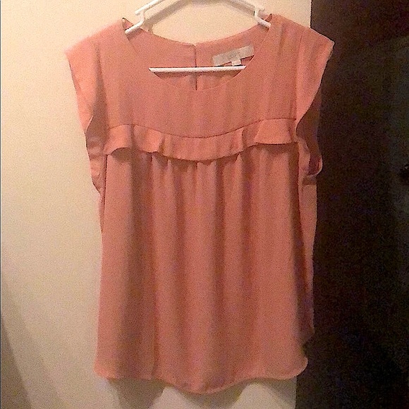 LOFT Pastel Pink Blouse with ruffle neckline, excellent condition - Picture 1 of 4